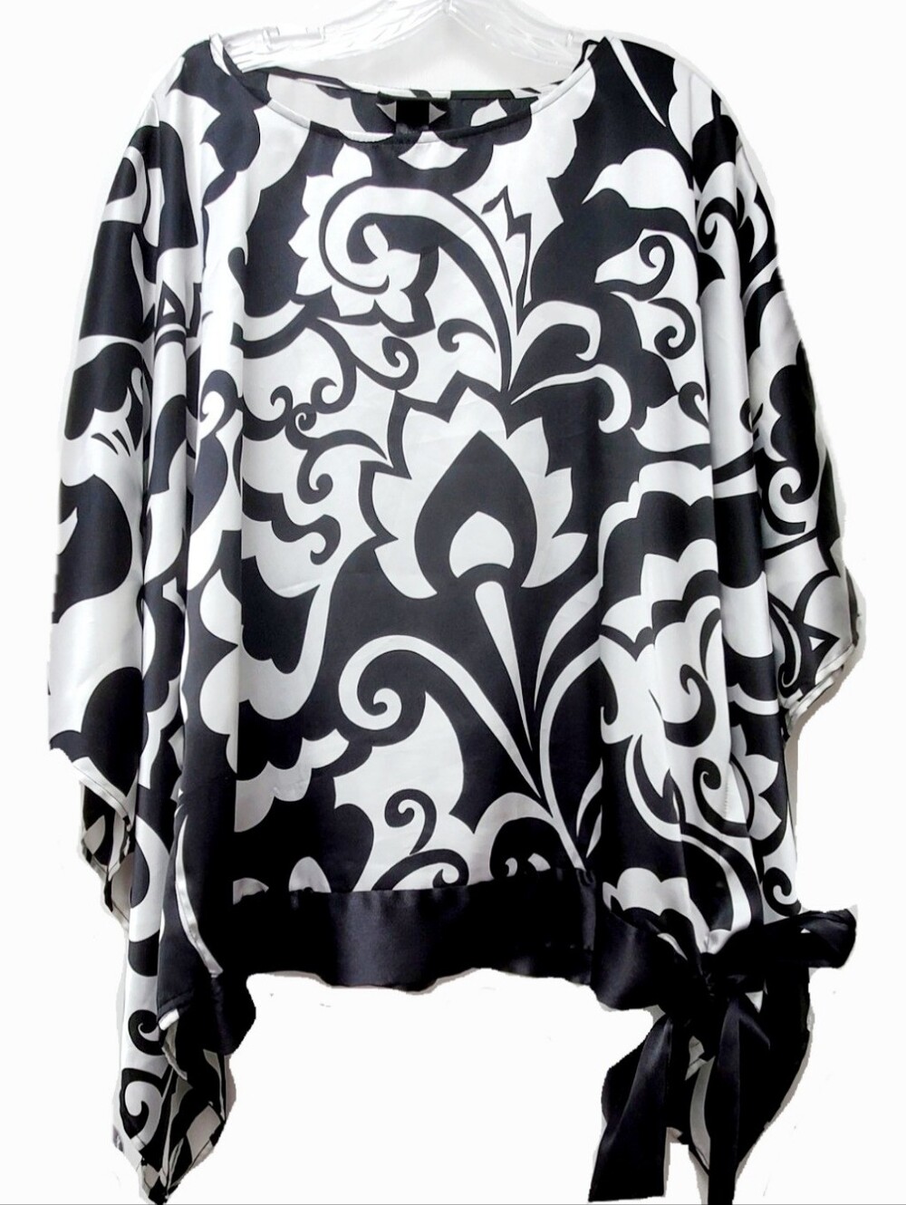 Lane Bryant Black White Floral Satin Kimono Top With Side Tie Size 14-16